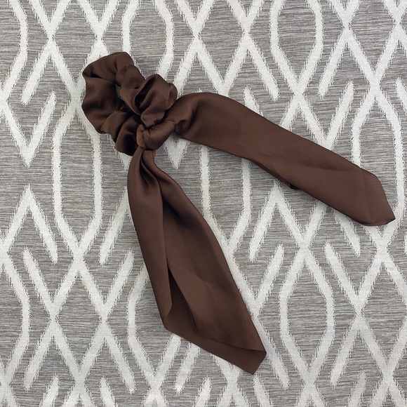 None Accessories - Satin Look Scrunchi in Brown with Removable Tie NWOT